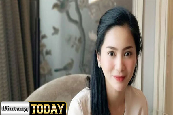 Berita Terupdate Bunga Zainal